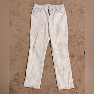 Women’s mom jeans